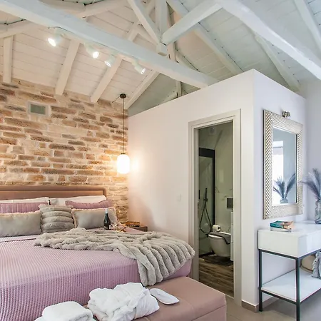 Frina's House 斯基亚索斯镇