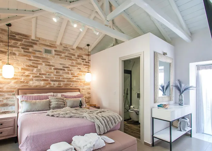 Frina's House 斯基亚索斯镇