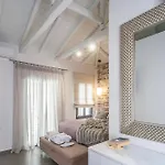 Frina's House Skiathos stad